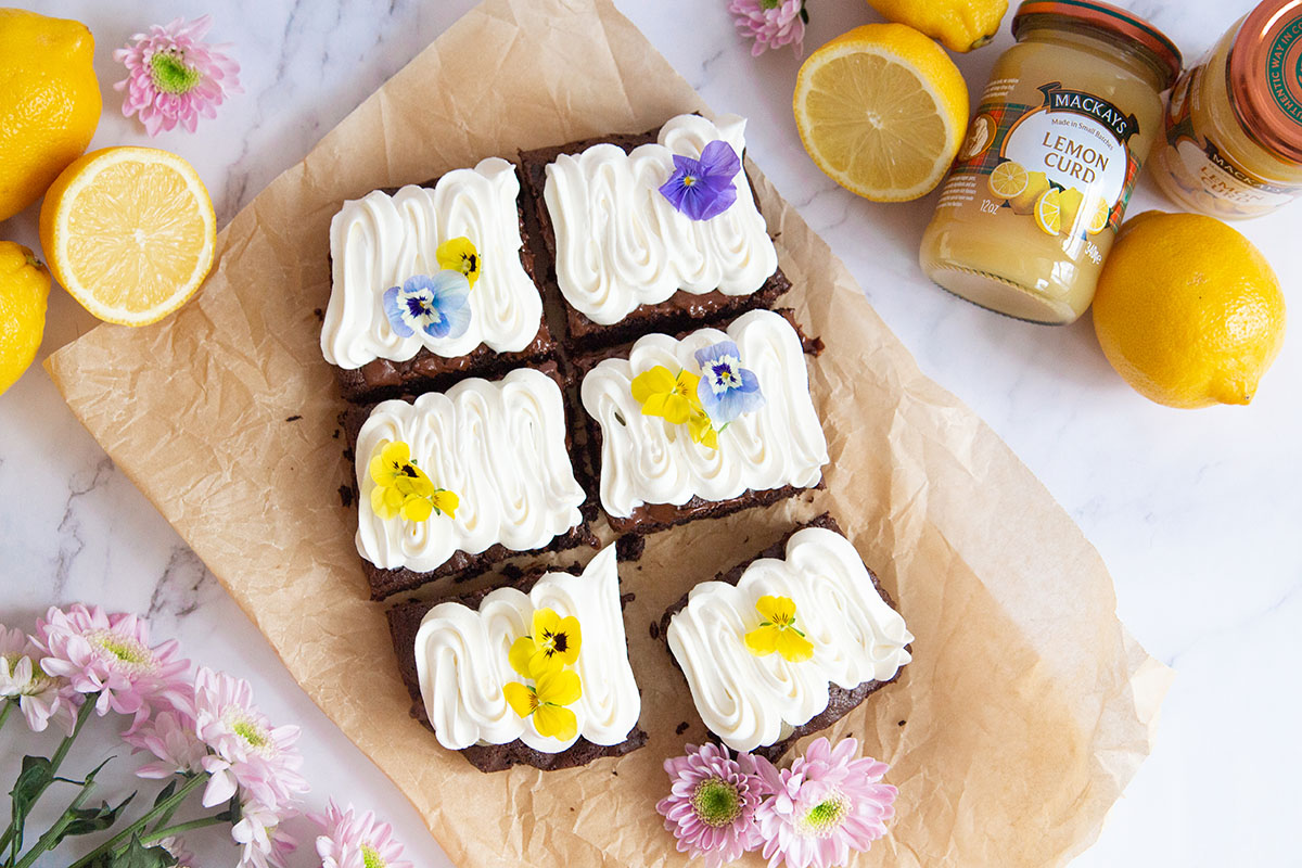 GLUTEENITON BROWNIES LEMON CURD -KERMAVAAHDOLLA - Iina Bites